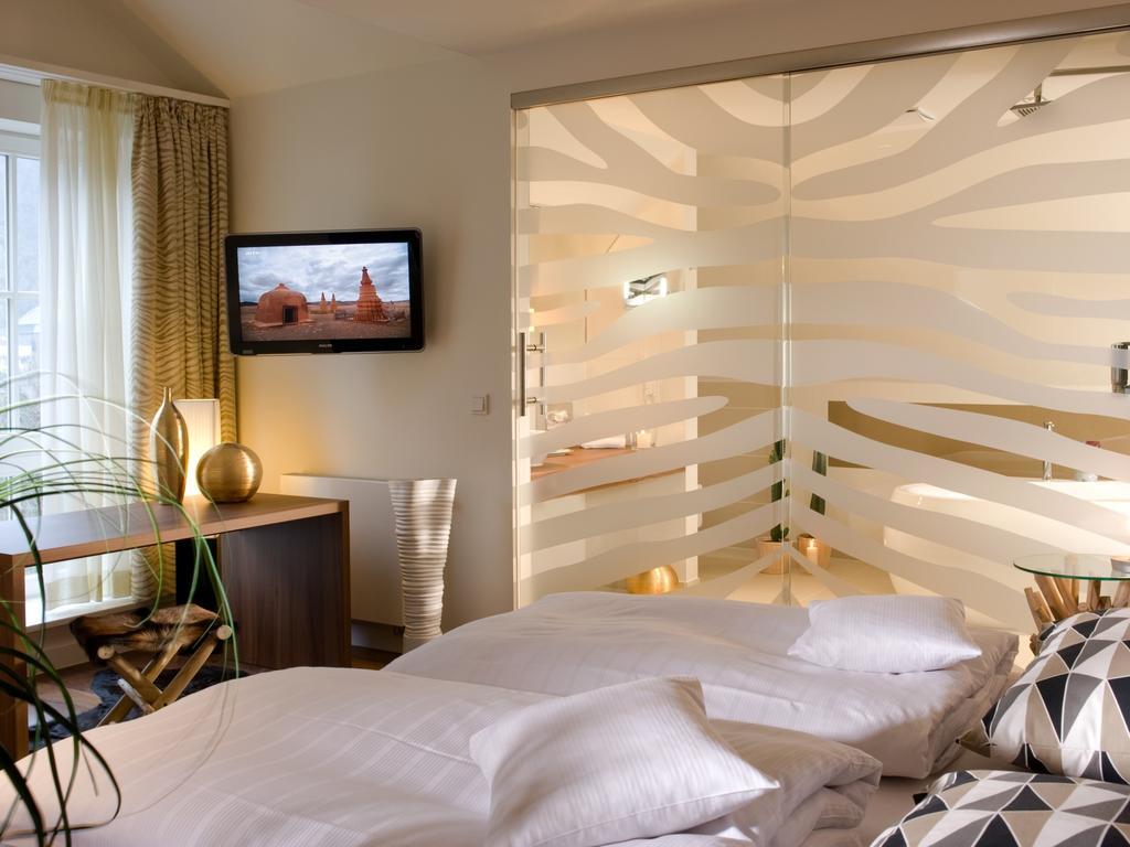 טראבן-טרארבאך Romantik Jugendstilhotel Bellevue מראה חיצוני תמונה