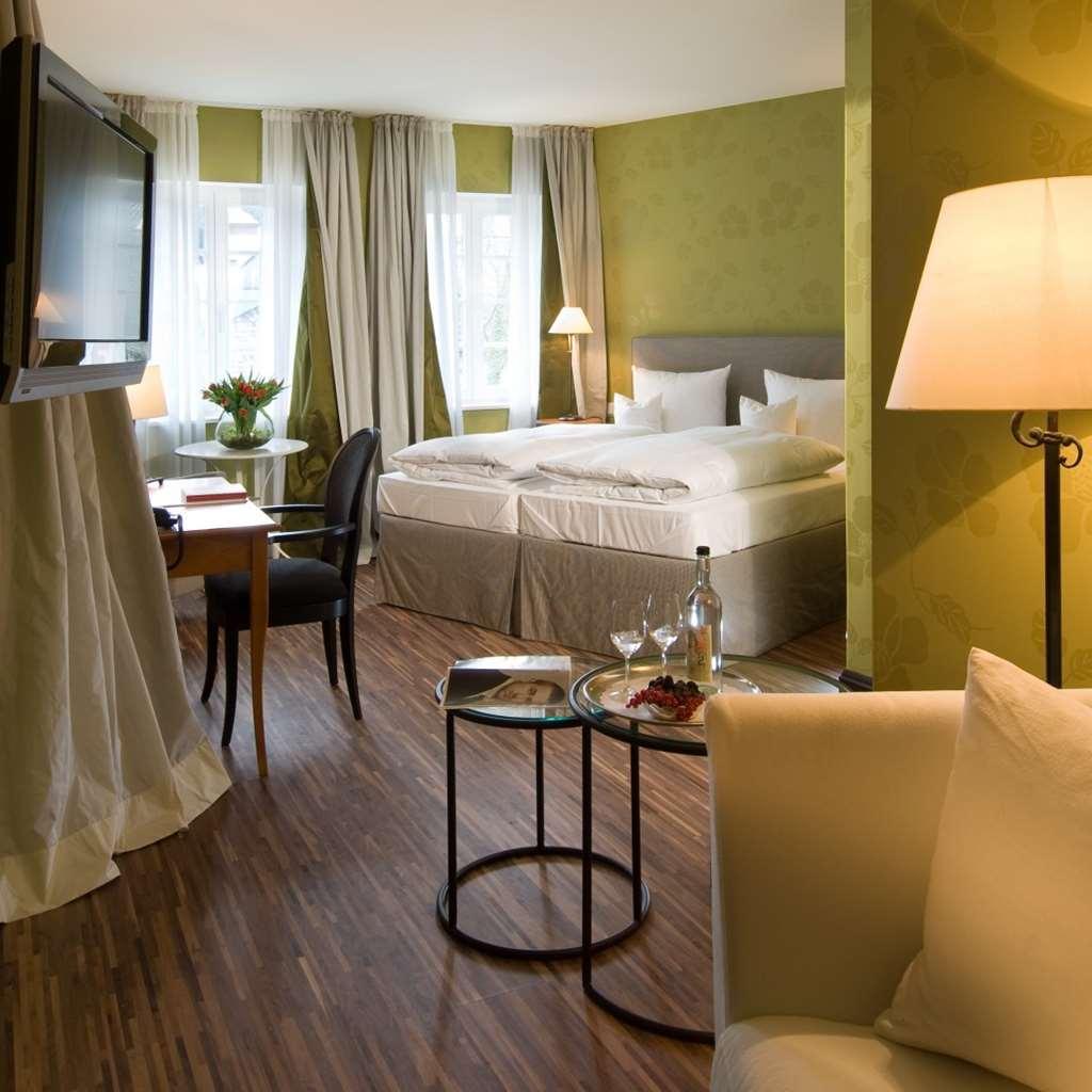 טראבן-טרארבאך Romantik Jugendstilhotel Bellevue חדר תמונה