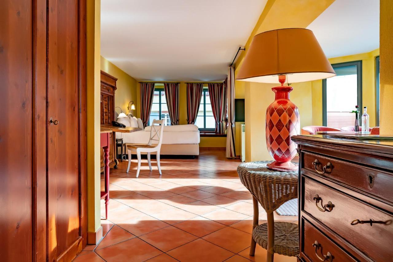 טראבן-טרארבאך Romantik Jugendstilhotel Bellevue מראה חיצוני תמונה